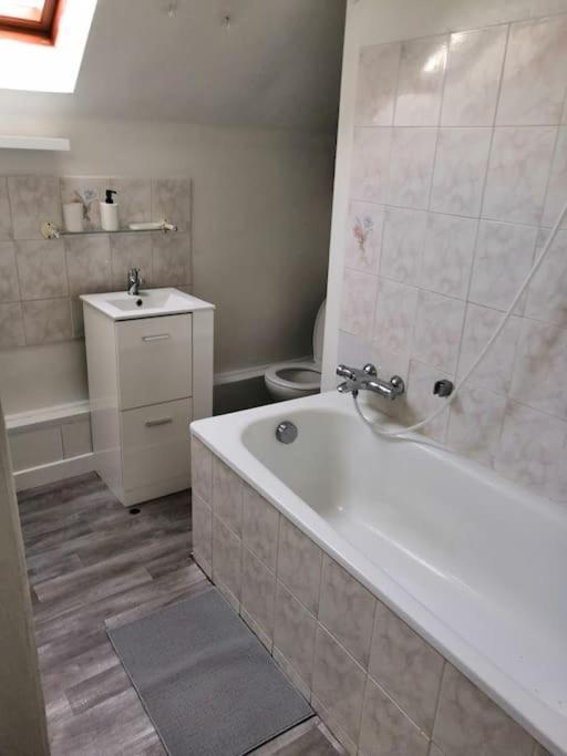رانس Appartement Saint Thierry المظهر الخارجي الصورة